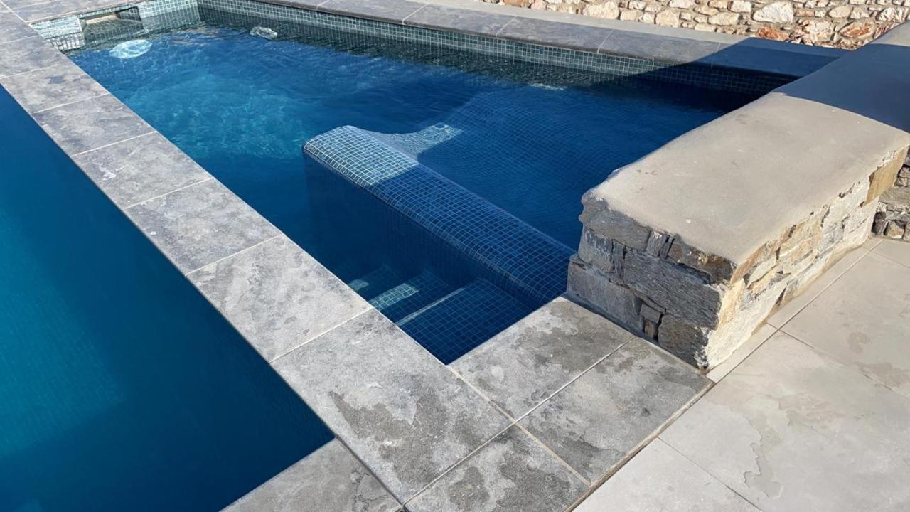 Paros-Memories-Neubau-Villen, Sportpool Aspro Chorio Exterior photo