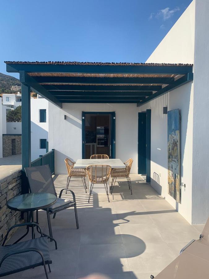 Paros-Memories-Neubau-Villen, Sportpool Aspro Chorio Exterior photo
